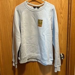 Like new REI sweatshirt. Light blue.
